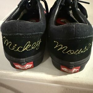 Rare Vans Old Skool
Disney Mickey Mouse Club Black Big Kids 4.5